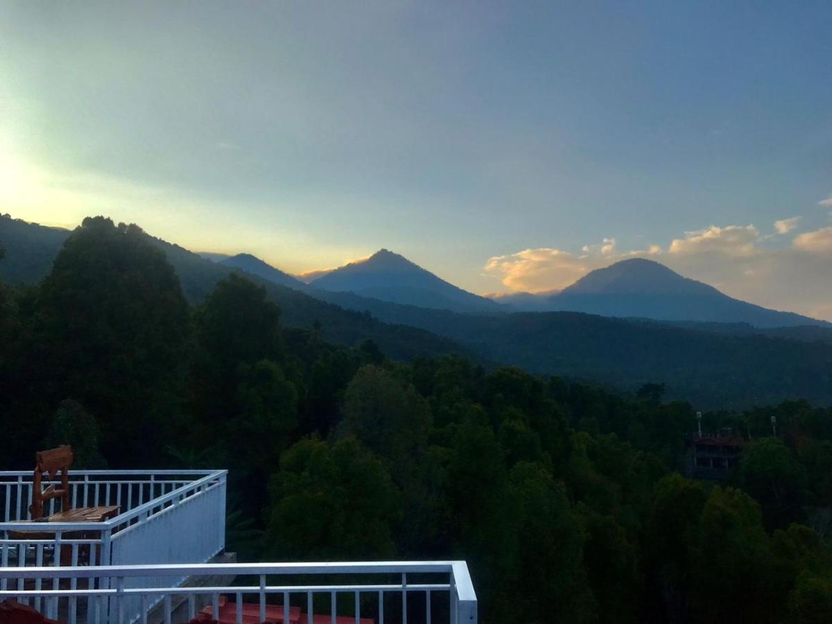 Munduk Sena Hotel Kültér fotó